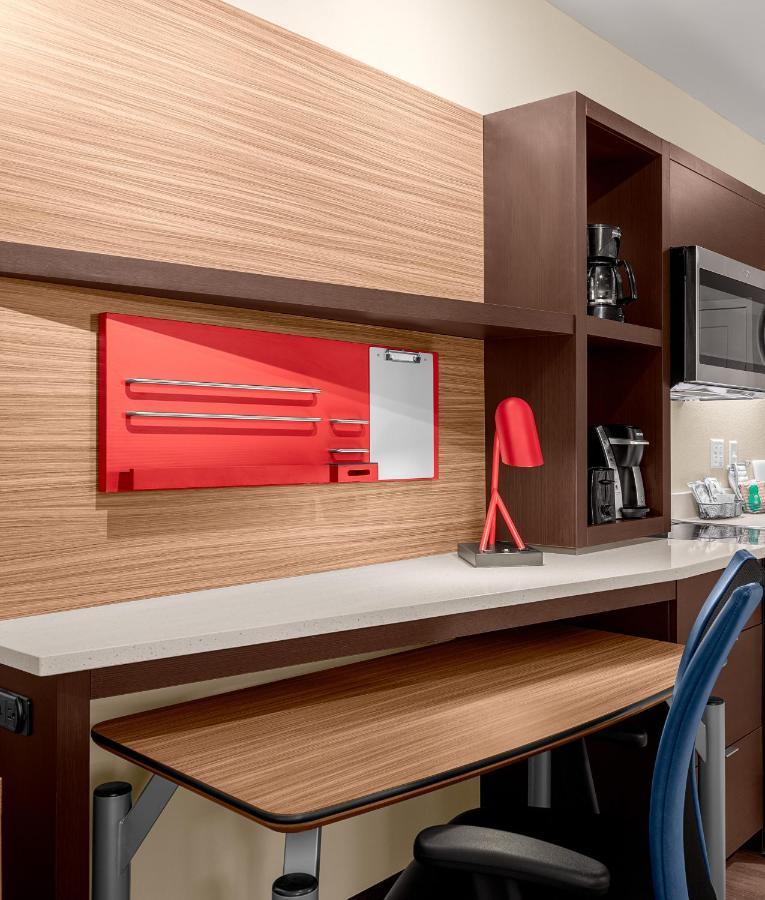 TownePlace Suites Cincinnati Fairfield Esterno foto