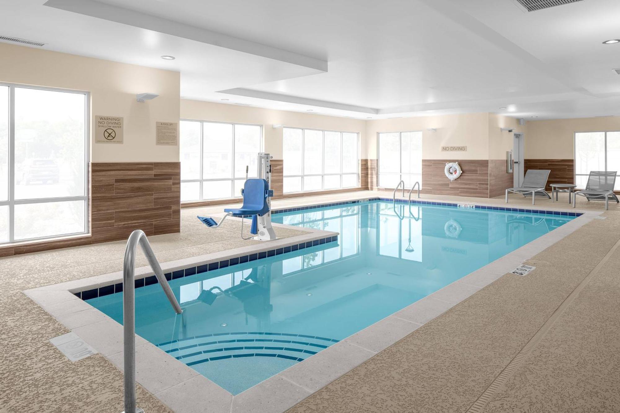 TownePlace Suites Cincinnati Fairfield Esterno foto