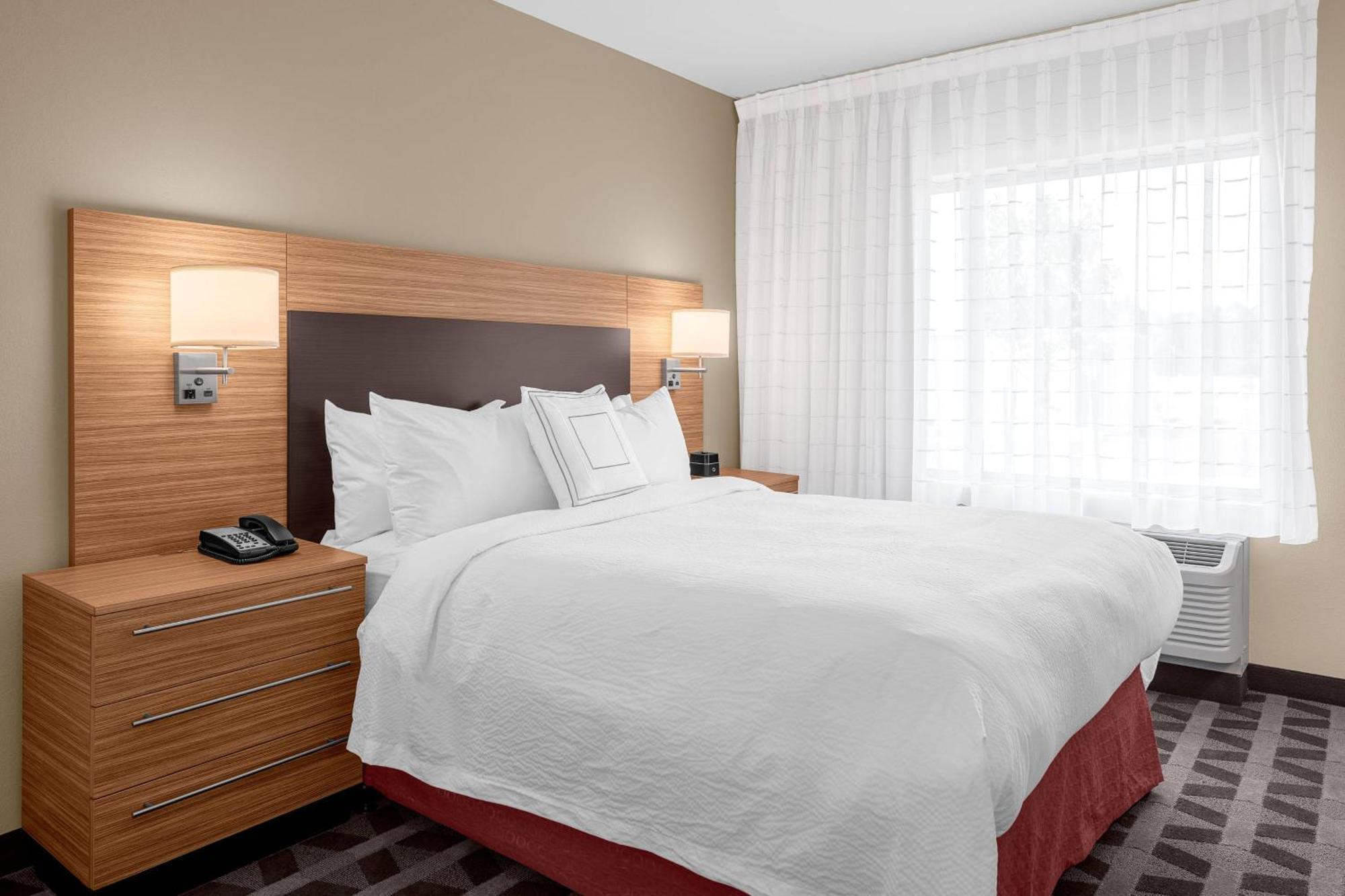 TownePlace Suites Cincinnati Fairfield Esterno foto