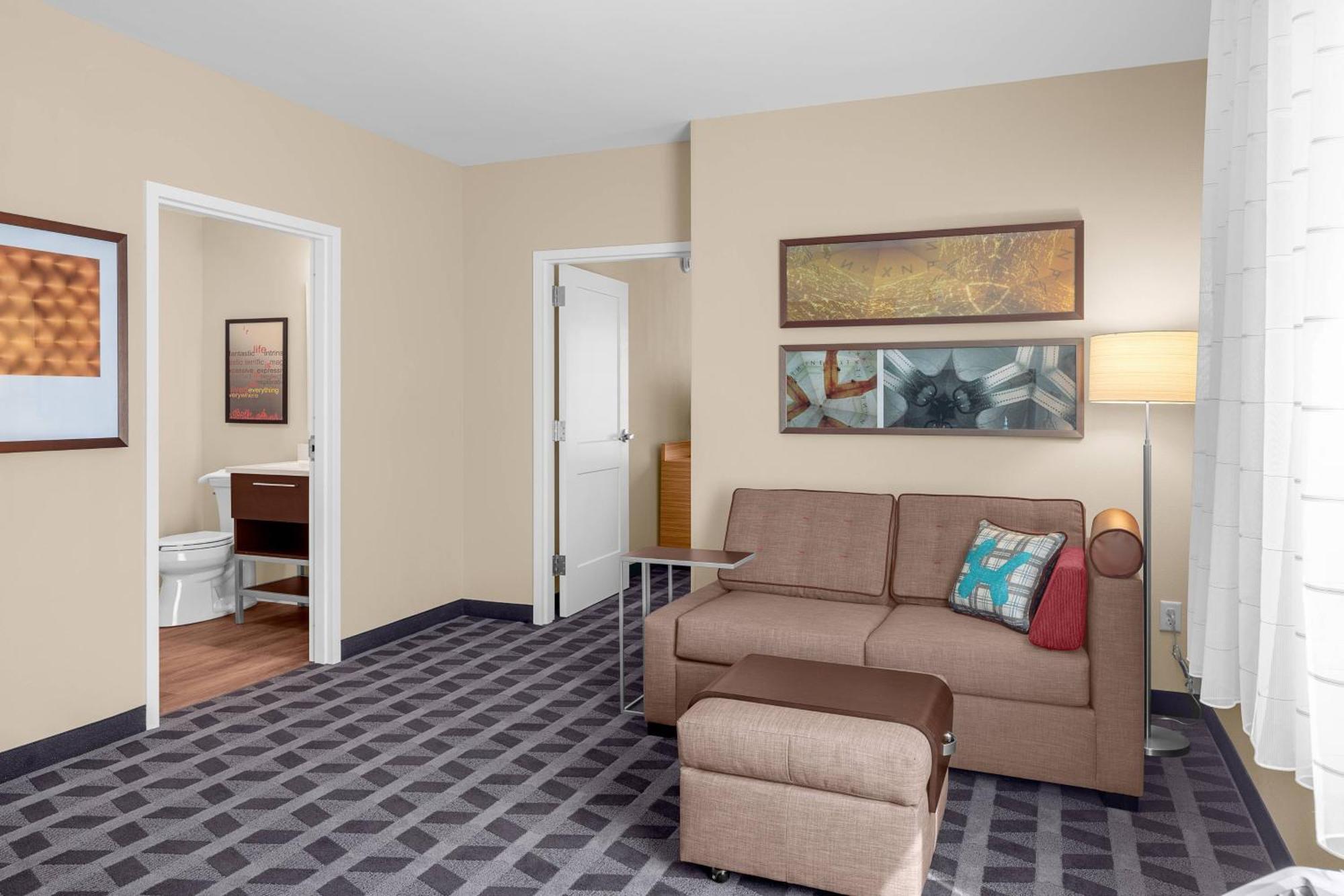 TownePlace Suites Cincinnati Fairfield Esterno foto